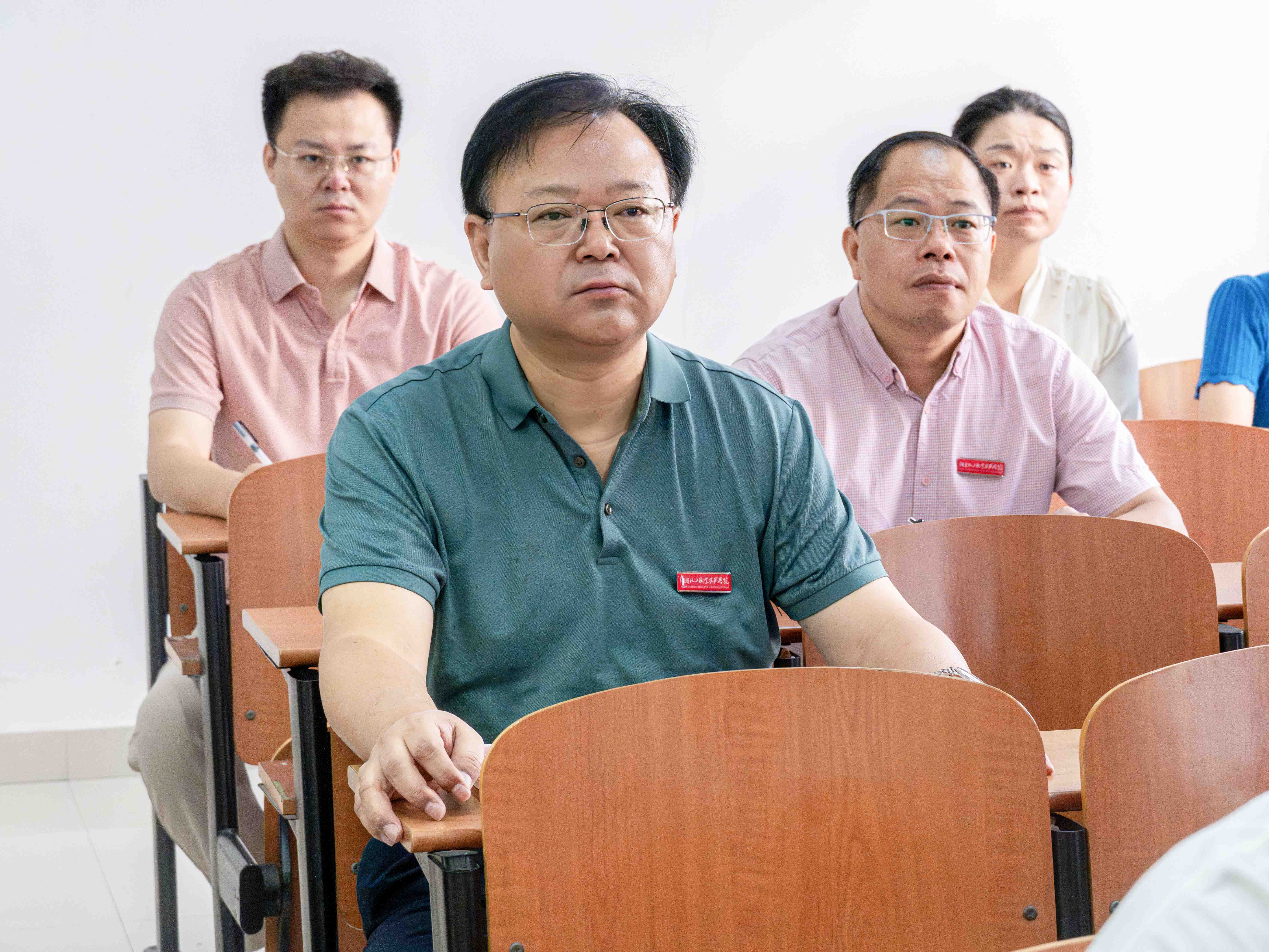 陈书记开学第一课.jpg