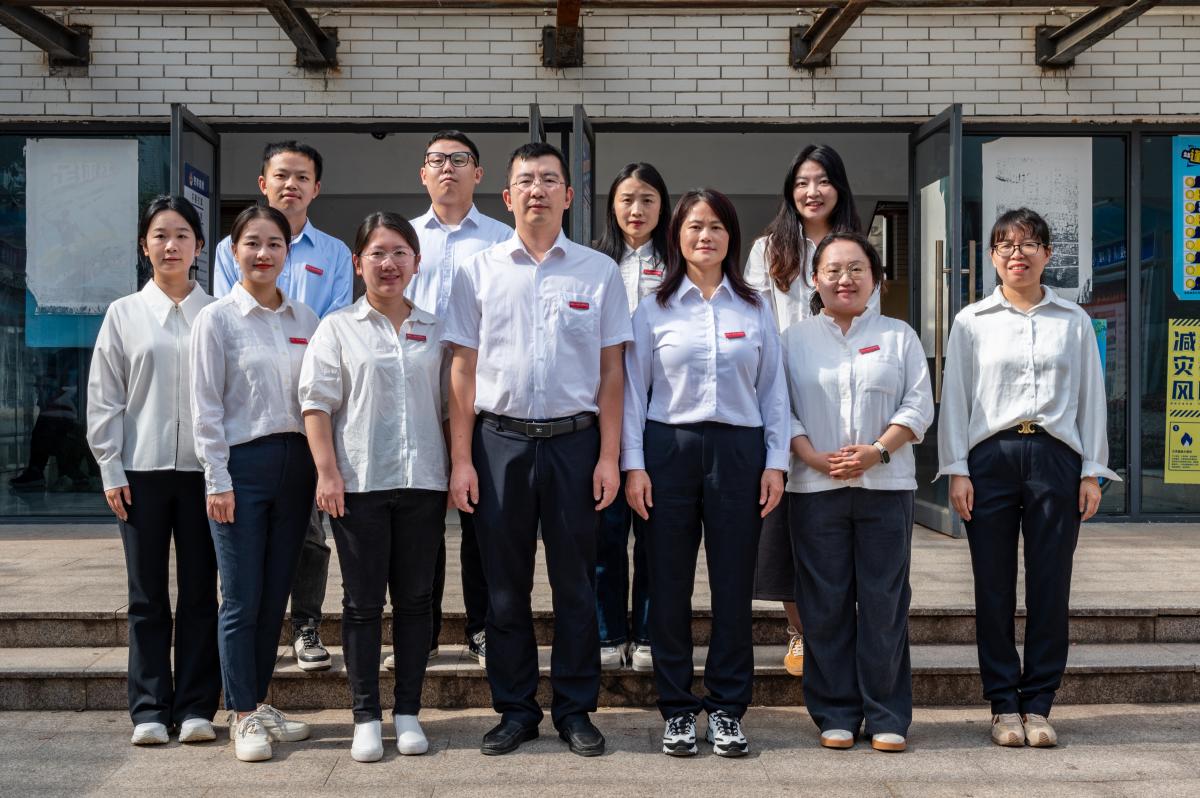 学工辅导员.jpg