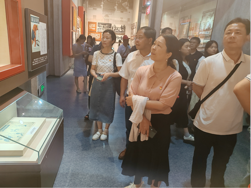 图片2 图片2