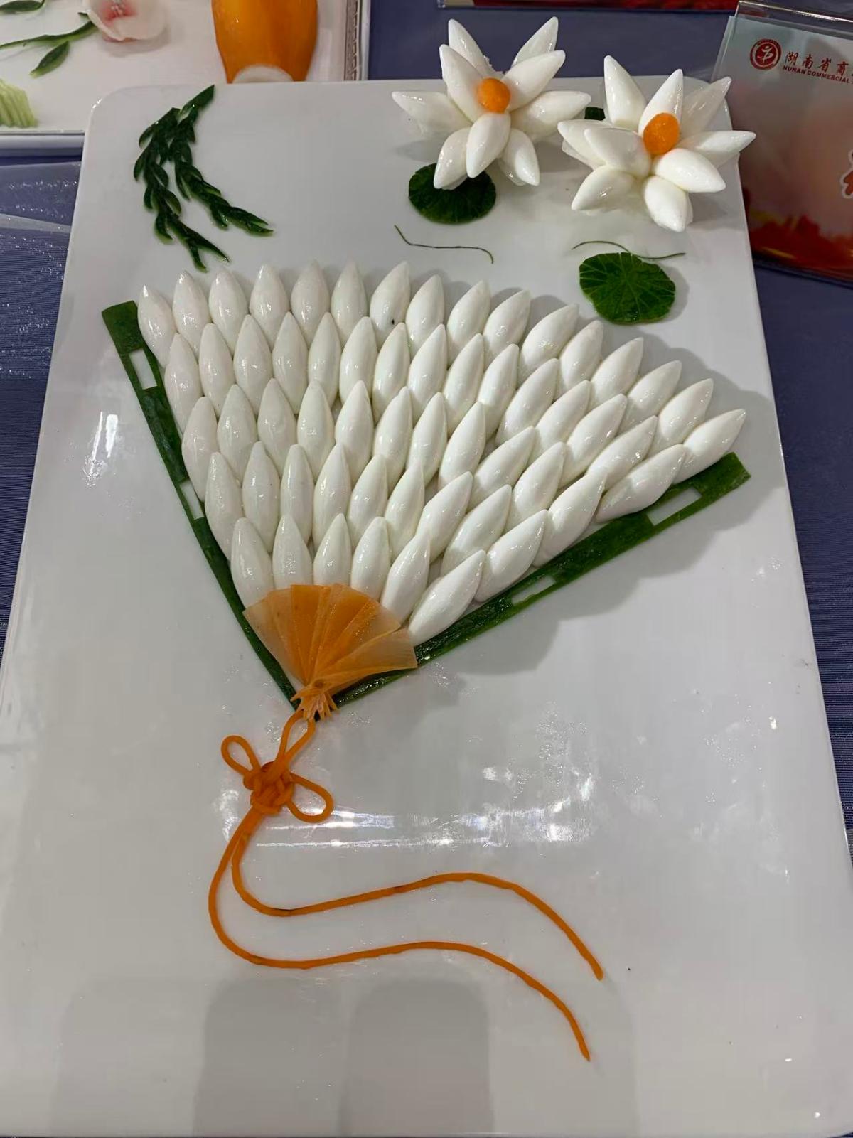 30d7434ab1d0bf46747c3885f4137cf0.jpg