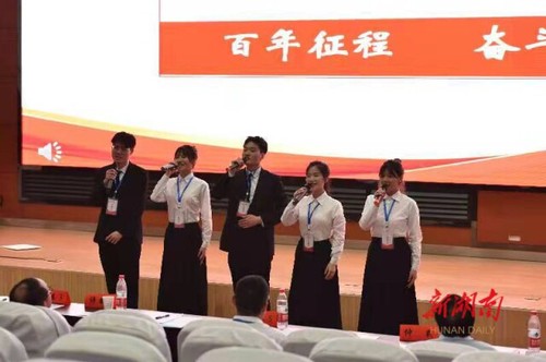 高校思政教育怎么样？这群大学生来展示