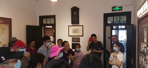 红岩 图片3