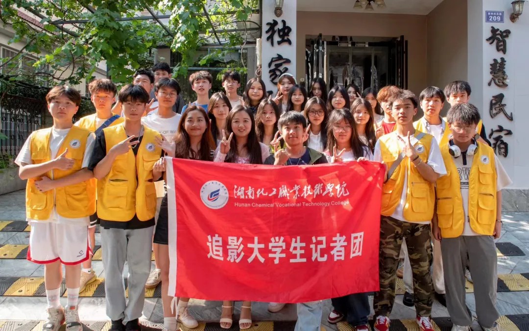 外出活动~1.jpg