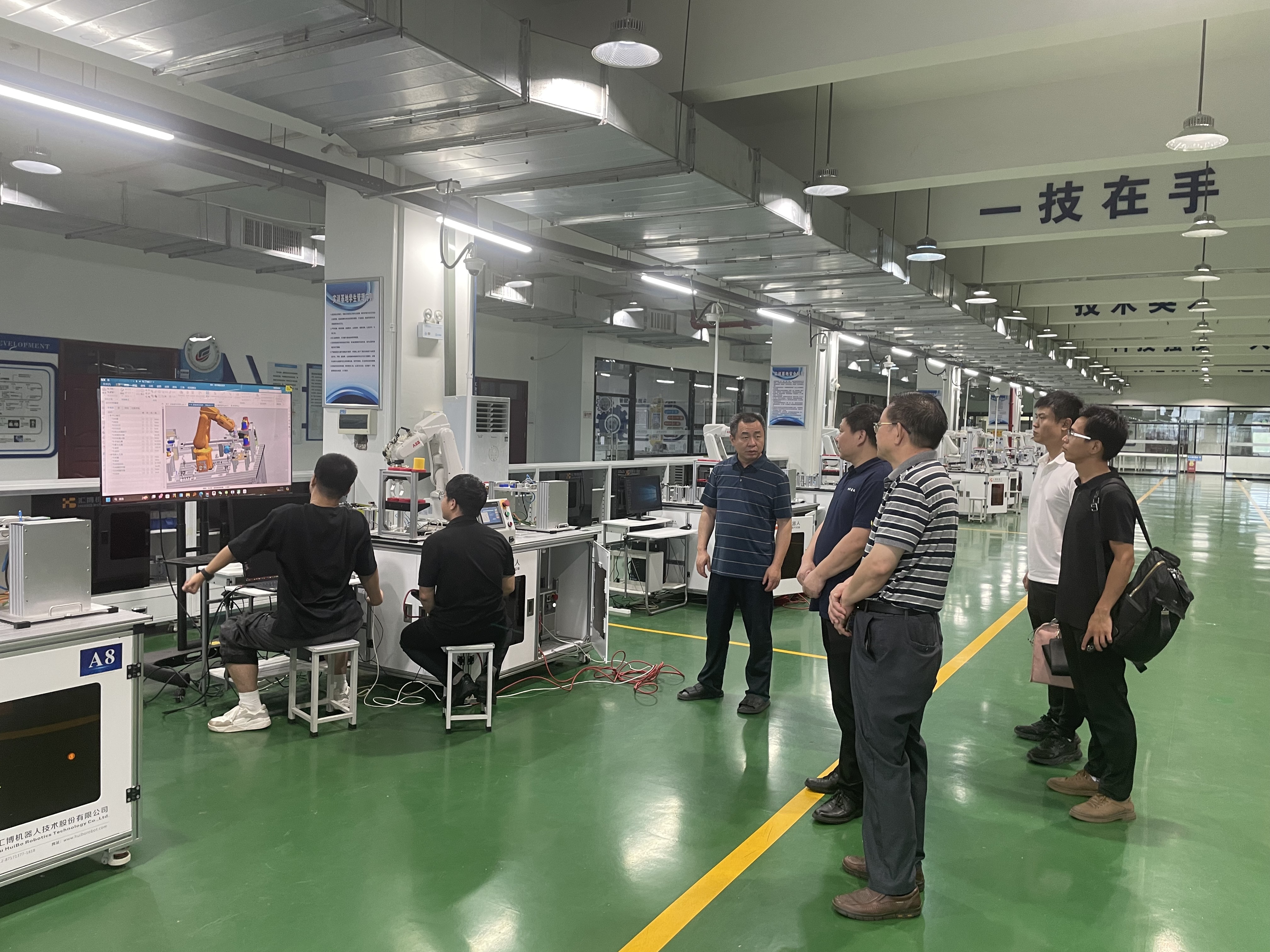 20240701精飞集团到校交流 (3).jpg
